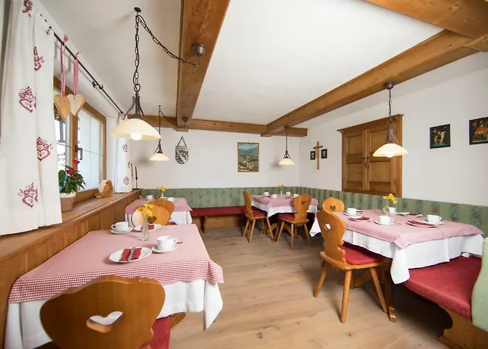Winklerkreuz Guest house Alpbach